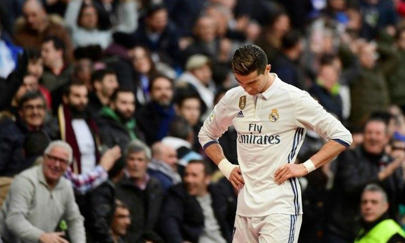 Real Madrid's forward Cristiano Ronaldo suffered a blow to his right foot at the weekend
