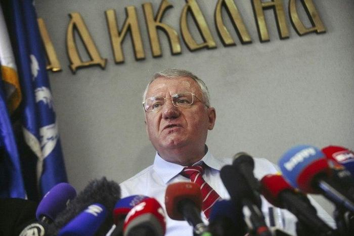 Vojislave Seselj, head of the Radical Party, said British top EU official Michael Davenport didn't have the moral ground to attend a session of the Serbian parliament's European Integration Committee because the UK "ran away" from the EU