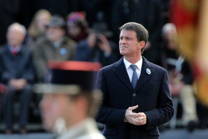French Prime Minister Manuel Valls arrives at the Arc de Triomphe, in Paris, on November 11, 2016 for the Armistice Day commemorations marking the end of World War I