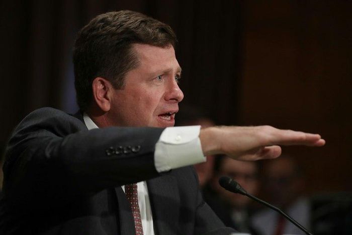 US Senate voted 61 to 37 in favor of Jay Claton, who was nominated by President Donald Trump in January, as the new head of the Securities and Exchange Commission