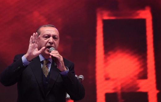 Turkey's high growth rates appears to be weakening ahead of a referendum on expanding President Erdogan's powers