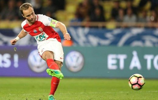 Monaco's forward Valere Germain kicks the ball during the French Cup football match between Monaco vs Lille at the "Louis II" stadium, in Monaco, on April 4, 2017