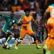 Senegal's forward Sadio Mane (C) vies with Ivory Coast's midfielder Franck Kessie (R) during the friendly football match Ivory Coast vs Senegal, on March 27, 2017, at the Charlety Stadium in Paris