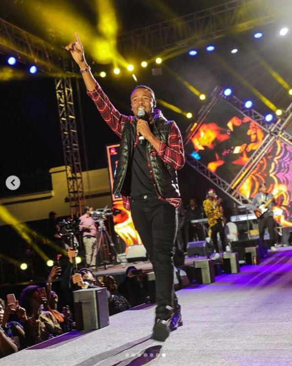 Alikiba’s electrifying performance brings Oman to standstill