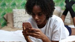 If you think you're addicted to your phone, here are 3 tips to reduce your screen time