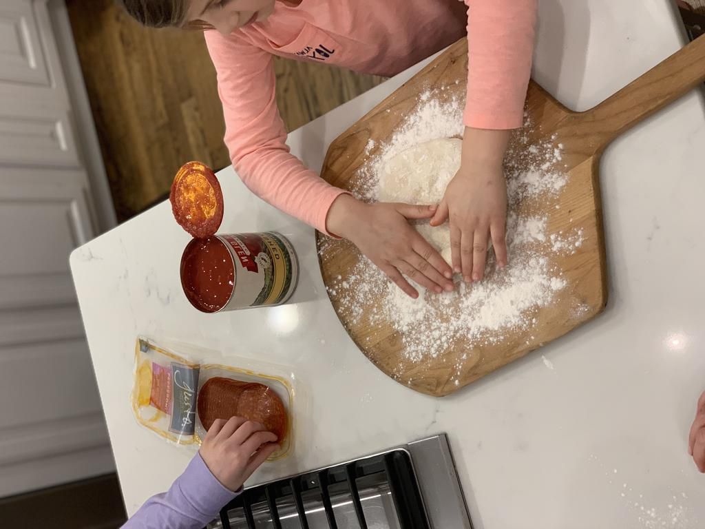 Im a Dietitian Who Thinks Pizza Night Is Healthy