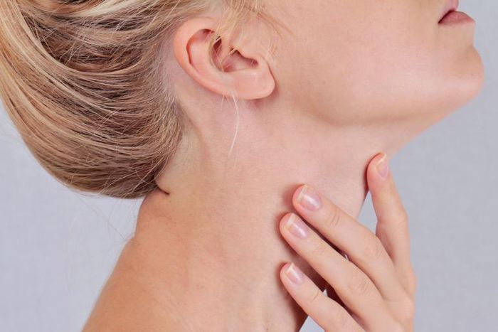 7 Ways Your Thyroid Messes With Your Body