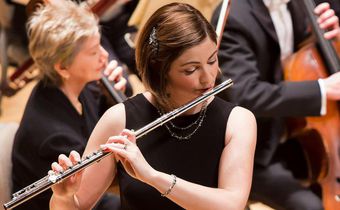 Star flutist settles pay equity suit against Boston Symphony