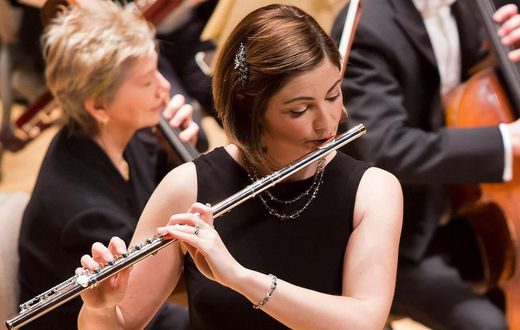 Star flutist settles pay equity suit against Boston Symphony