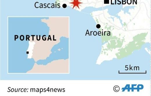 Map locating Cascais, near where a light aircraft crashed killing five people