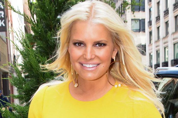 Jessica Simpson Gives Birth To A Baby Girl