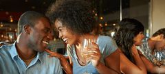 Meet in a public place during the first date