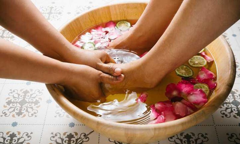Detoxing through feet(BlackDoctor)