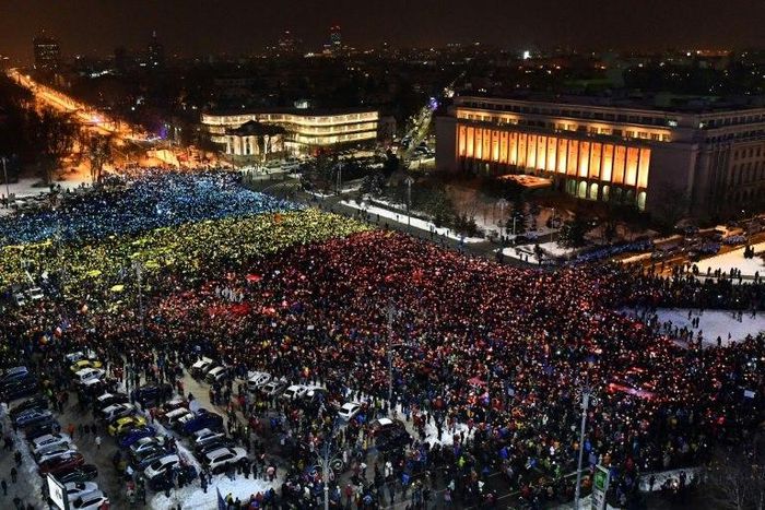 People protest in front of the government headquarters in Bucharest, against the controversial corruption decrees on February 12, 2017