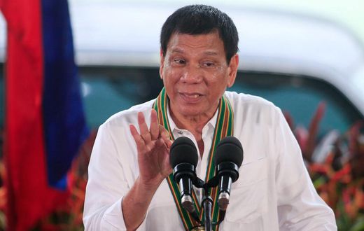 Philippine President Rodrigo Duterte speaks to the members of the Philippine Army in metro Manila, October 4, 2016.