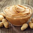 Homemade peanut butter(thestudioatbeacon)