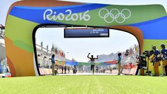 Jemima Jelagat Sumgong winning Olympic gold in Rio