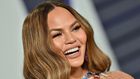 Chrissy Teigen Posts No-Makeup Instagram Selfie