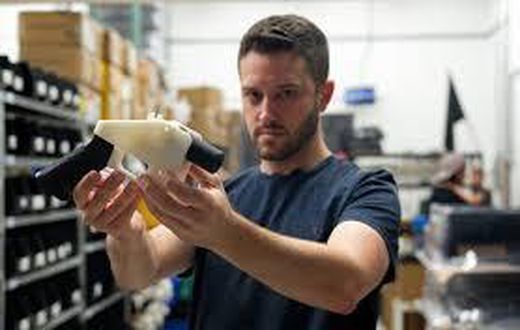 Man with 3D-printed gun had hit list of lawmakers, U.S. says