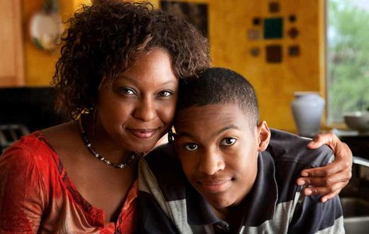 ___8533985___2018___6___23___15___Mother-and-son_parenting
