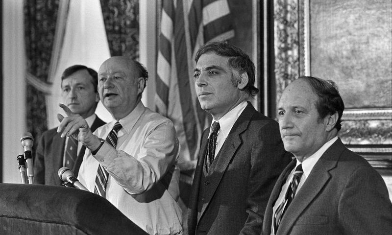 Mel Miller, 79, New York Assembly Speaker With Tarnished Career, Dies