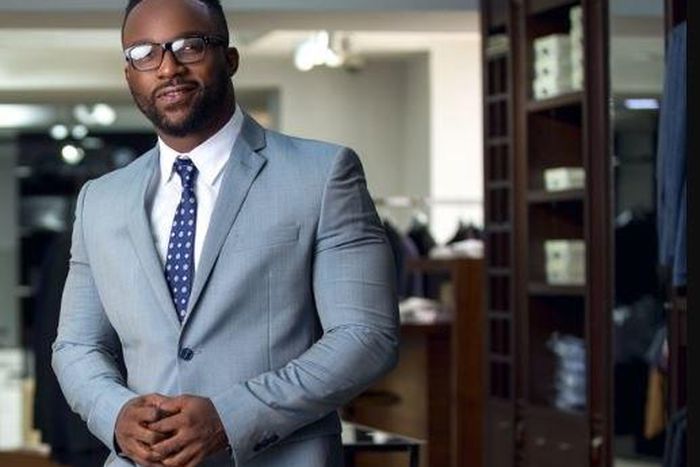 Iyanya was part of, Kenyan boy band, Sauti Sol's Sura Yako remix.