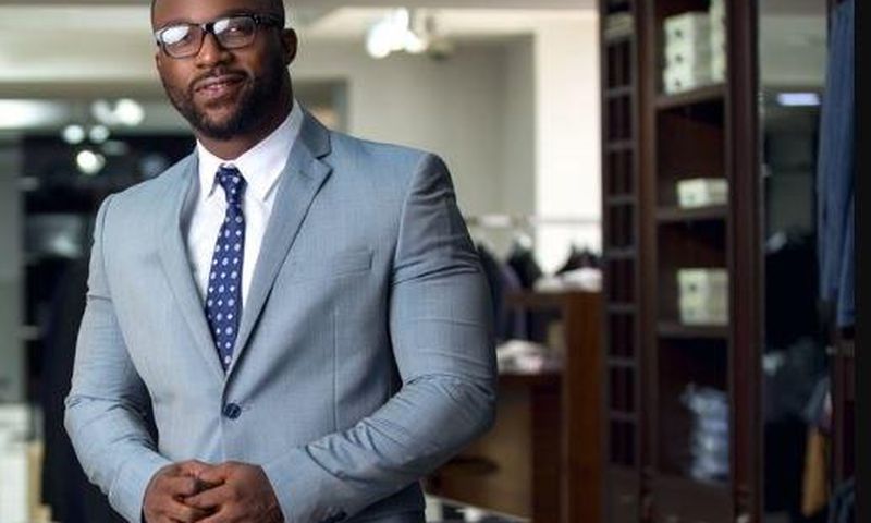 Iyanya was part of, Kenyan boy band, Sauti Sol's Sura Yako remix.
