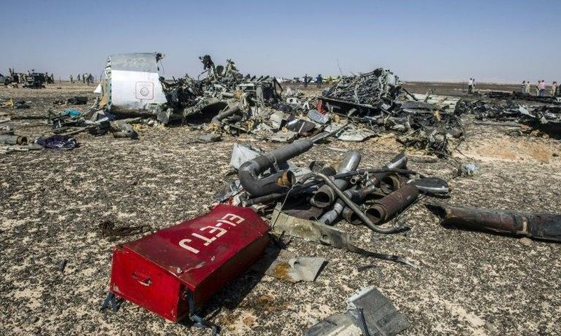Debris from the A321 Russian airliner in Wadi al-Zolomat in Sinai Peninsula