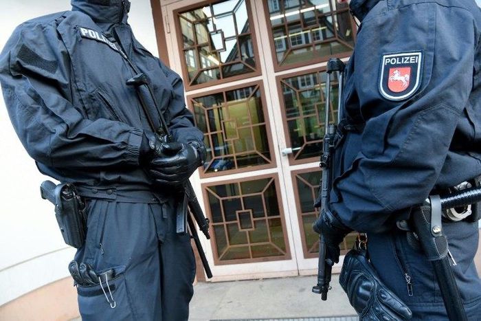Armed police secured the entrance to the Higher Regional Court in Celle near Hanover, northern Germany, on January 26, 2017