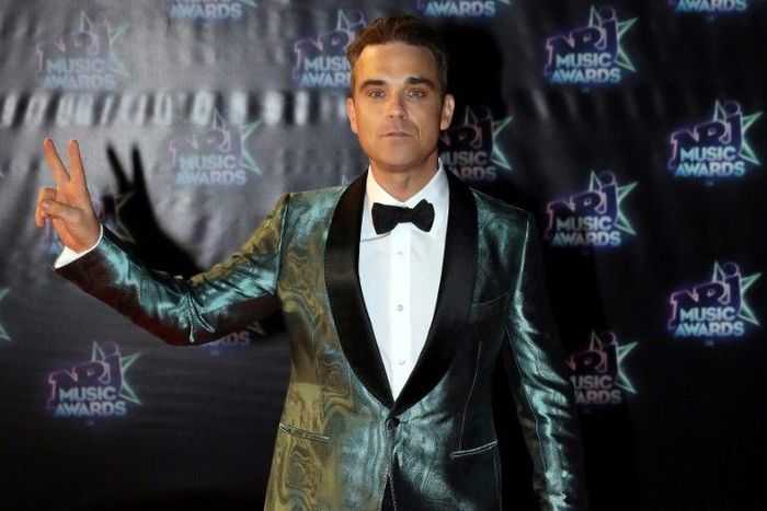 Robbie Williams is to perform at Sunday's benefit gig for victims of Manchester's terror attack