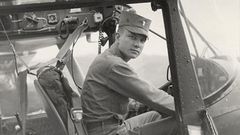 Charles Kettles, Who Rescued Dozens of Troops in Vietnam, Dies at 89