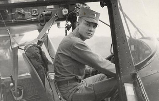 Charles Kettles, Who Rescued Dozens of Troops in Vietnam, Dies at 89