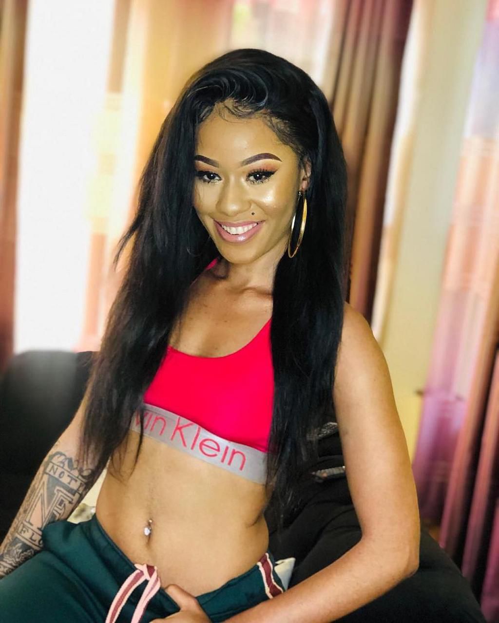 Be confident in your own Skin- Noti Flow (Instagram)