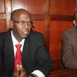 Former NYS Deputy Director General Adan Harakhe (right) with former Devolution and Planning ministry administrator Hassan Noor Hassan in a Nairobi court on November 28, 2016.