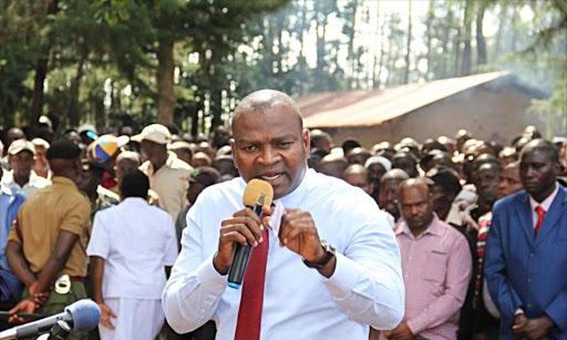 Former Sports and Heritage CS Rashid Echesa He has alleged that his links with DP Ruto cost him his job