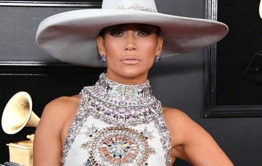 J.Lo's Grammys Look Is All About Her Arms