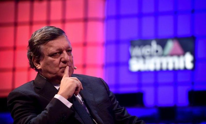 At the annual Web Summit in Lisbon on November 7, 2016, Jose Manuel Barroso said Europeans need to change their mentality to catch up with the US