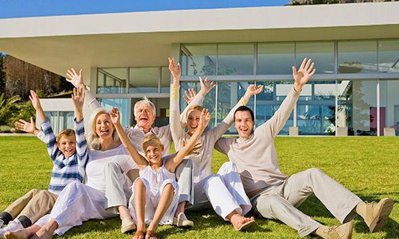 How the upper middle class is really doing