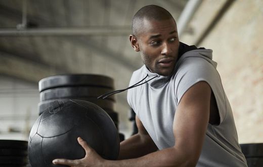 H&M's Sport Collection Is a Gym Fanatic's Dream