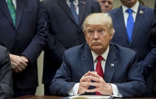 US Federal judges have halted President Donald Trump's revised executive order to temporarily close borders to refugees and nationals from six Muslim-majority countries