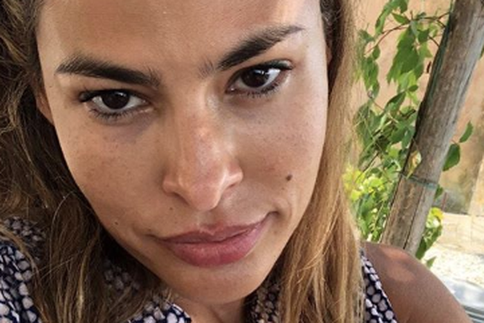 See Eva Mendes's No-Makeup-Look Instagram Selfie