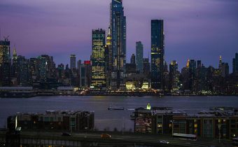 De Blasio's 'Ban' on Glass and Steel Skyscrapers Isn't a Ban at All