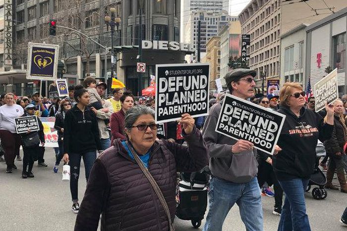 Trump administration gives family planning grant to anti-abortion group