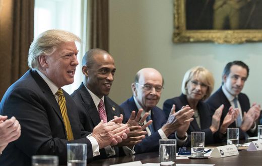 Trump Presses His Argument of a Border Crisis in California Visit