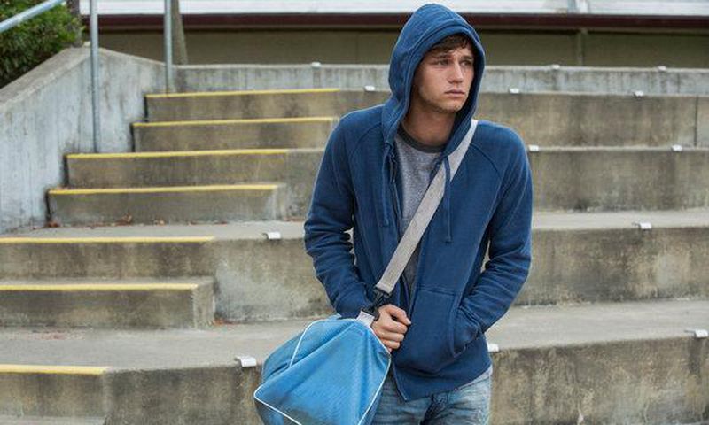 In month after '13 Reasons Why' debut on Netflix, study finds teen suicide grew