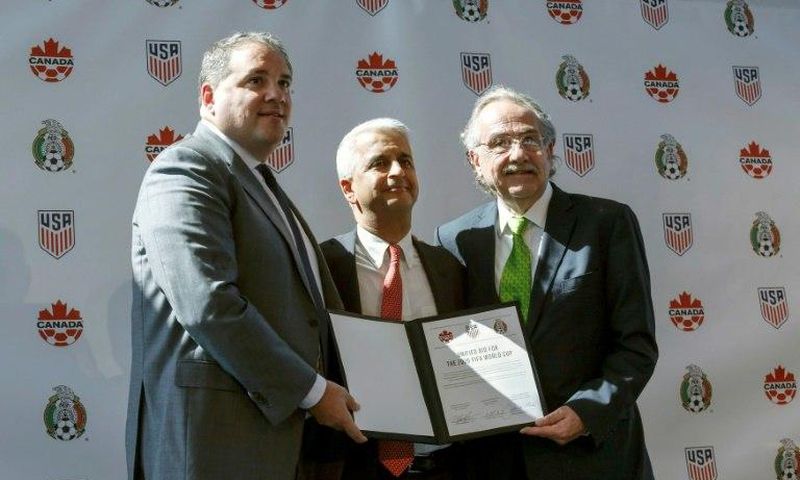 Sunil Gulati President of United States Soccer Federation (C) poses for a picture next to Victor Montagliani CONCACAF President (L) and Decio de Maria President of the Mexican Football Federation (R) after announcing the next soccer 2026 World Cup