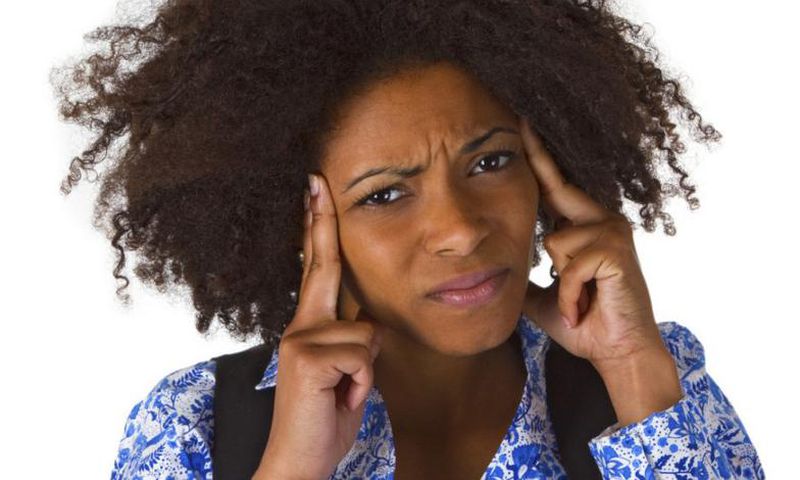 Woman with headache(Garnet News)