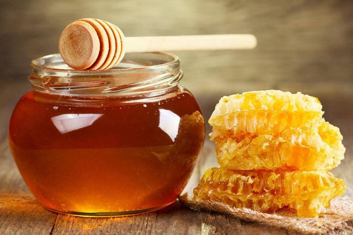 Dangers of honey(moodmart)