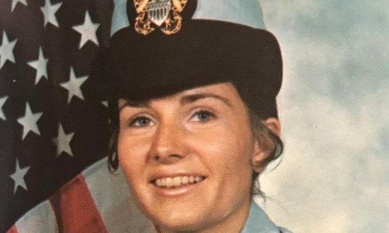 Rosemary Mariner, Pathbreaking Navy Pilot and Commander, Is Dead at 65