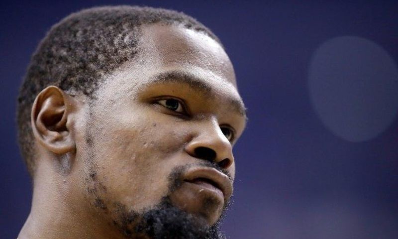 Kevin Durant scored 25 points during the Golden State Warriors' game against the Atlanta Hawks